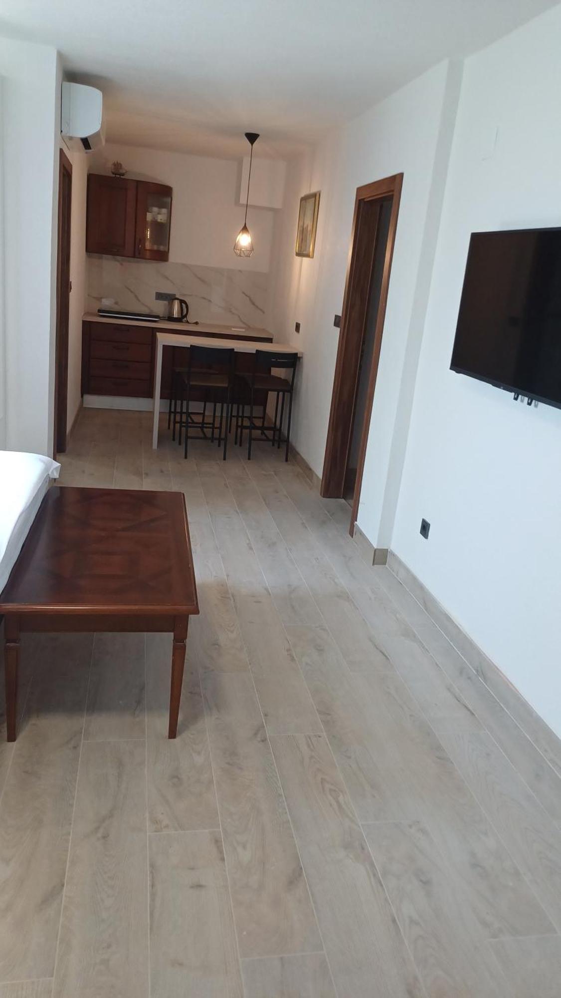 Apartmani Centar Selce Eksteriør bilde